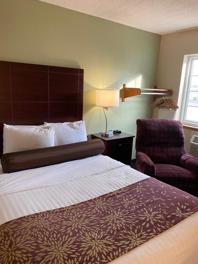 Boarders Inn & Suites By Cobblestone Hotels - Broken Bow Eksteriør billede