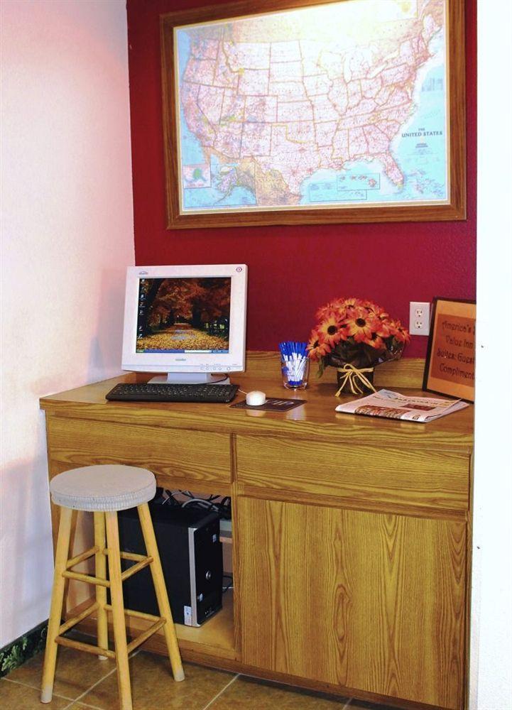 Boarders Inn & Suites By Cobblestone Hotels - Broken Bow Eksteriør billede