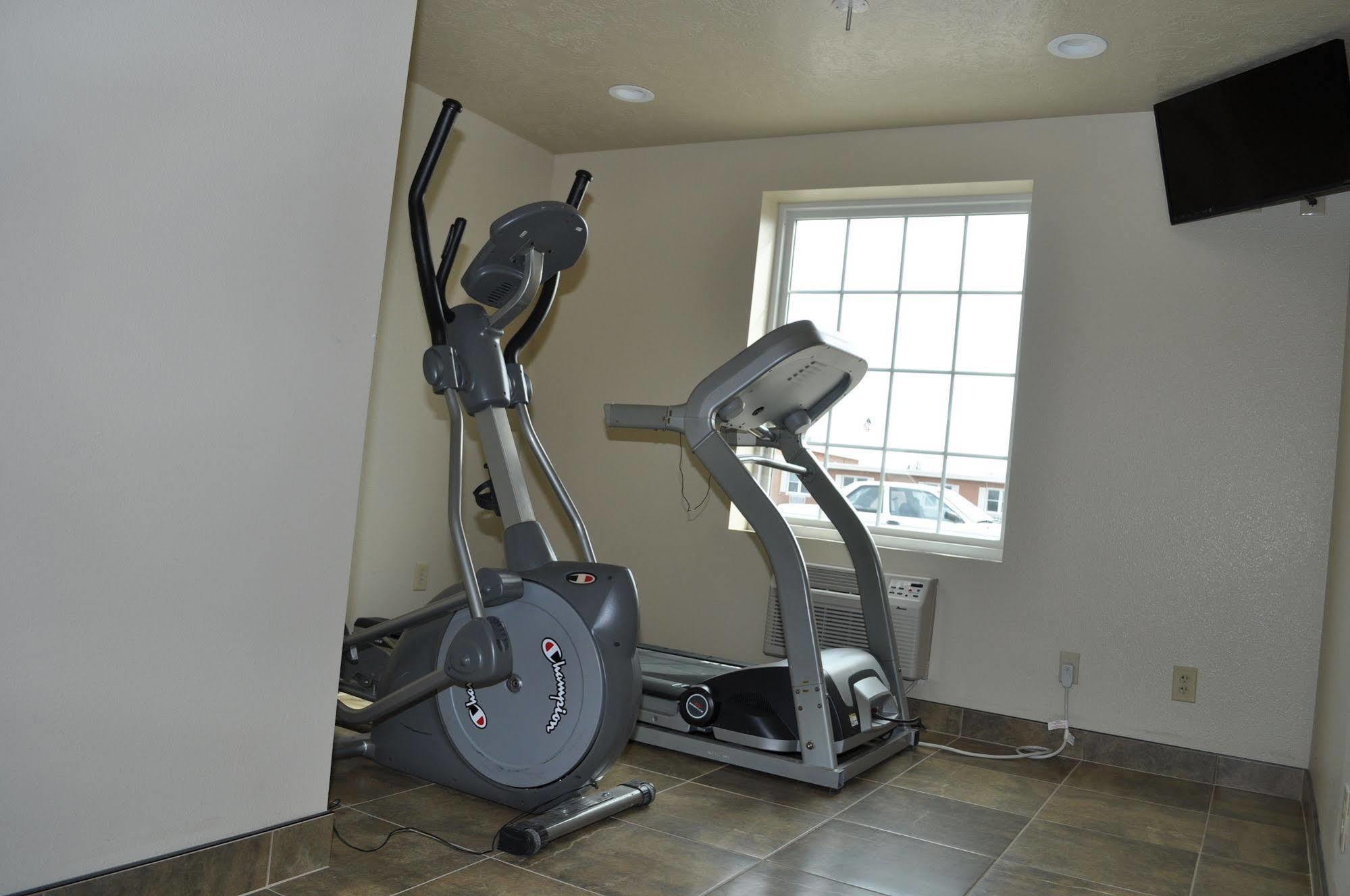 Boarders Inn & Suites By Cobblestone Hotels - Broken Bow Eksteriør billede
